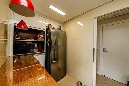 Apartamento à venda com 77m², 2 quartos e 1 vagaCozinha