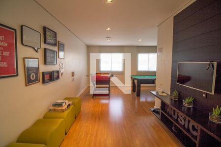 Apartamento à venda com 77m², 2 quartos e 1 vagaÁrea comum