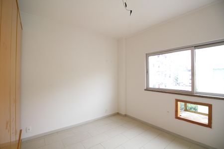 Apartamento para alugar com 110m², 3 quartos e 1 vagaQuarto 2