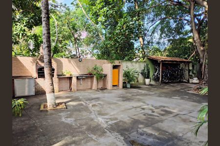 Apartamento para alugar com 110m², 3 quartos e 1 vaga Apartamento para alugar com 110m², 3 quartos e 1 vagaChurrasqueira