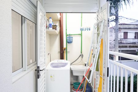 Apartamento à venda com 48m², 2 quartos e 1 vaga Apartamento à venda com 48m², 2 quartos e 1 vagaÁrea de Serviço