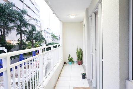 Apartamento à venda com 48m², 2 quartos e 1 vaga Apartamento à venda com 48m², 2 quartos e 1 vagaSacada