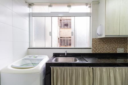 Apartamento para alugar com 70m², 2 quartos e sem vaga