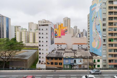 Apartamento para alugar com 70m², 2 quartos e sem vaga