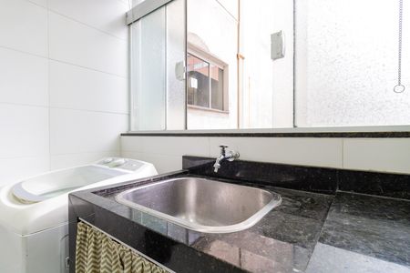 Apartamento para alugar com 70m², 2 quartos e sem vaga