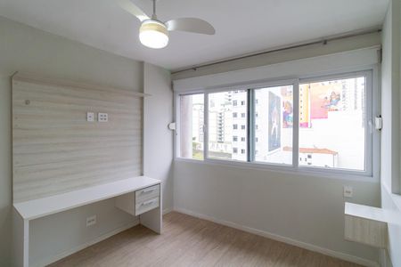 Apartamento para alugar com 70m², 2 quartos e sem vaga