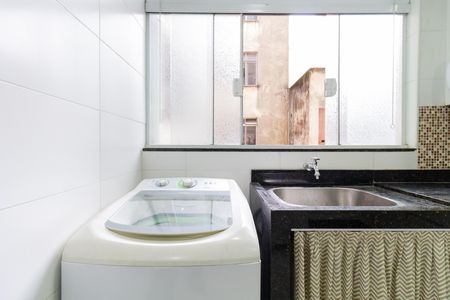 Apartamento para alugar com 70m², 2 quartos e sem vaga