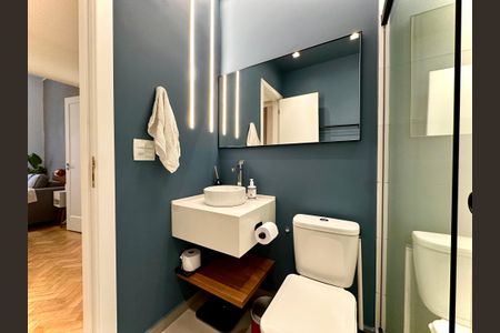 Apartamento para alugar com 130m², 3 quartos e sem vaga