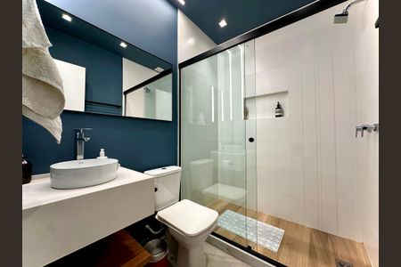 Apartamento para alugar com 130m², 3 quartos e sem vaga