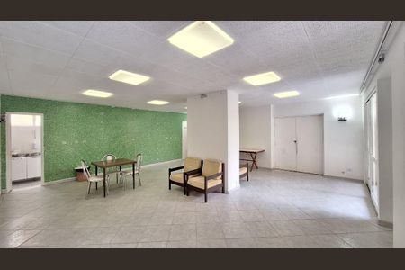 Apartamento para alugar com 50m², 1 quarto e sem vagaÁrea comum - Salão de festas