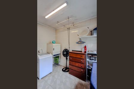 Casa à venda com 300m², 3 quartos e 6 vagasÁrea de Serviço