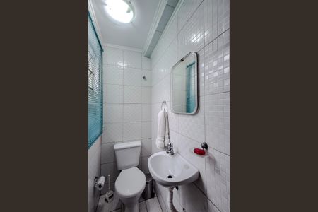 Casa à venda com 300m², 3 quartos e 6 vagasLavabo