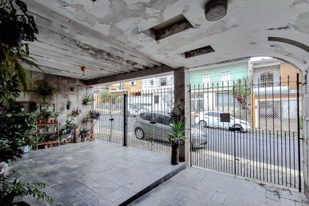 Casa à venda com 300m², 3 quartos e 6 vagasGaragem