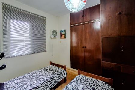 Casa à venda com 300m², 3 quartos e 6 vagasQuarto 1