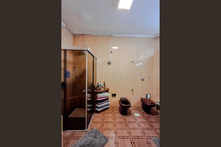 Casa à venda com 300m², 3 quartos e 6 vagasBanheiro