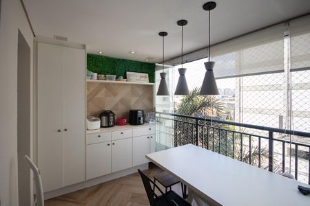 Apartamento à venda com 63m², 2 quartos e 1 vagaVaranda 