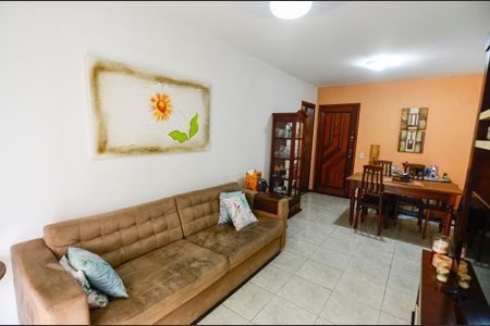 Apartamento à venda com 80m², 2 quartos e 1 vagaSala
