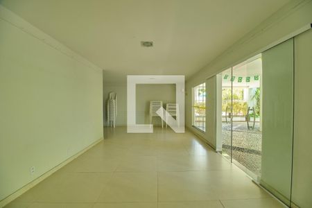 Apartamento à venda com 80m², 2 quartos e 1 vagaÁrea comum