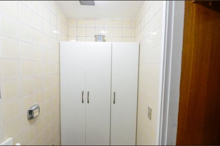 Apartamento à venda com 80m², 2 quartos e 1 vagaBanheiro da Suíte