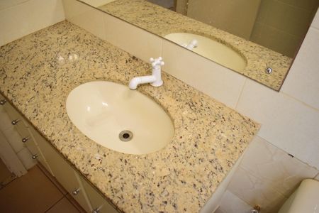 Apartamento para alugar com 90m², 2 quartos e 2 vagasBanheiro 2