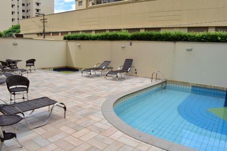 Apartamento para alugar com 90m², 2 quartos e 2 vagasÁrea comum - Piscina