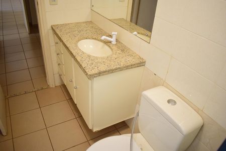 Apartamento para alugar com 90m², 2 quartos e 2 vagasBanheiro 2