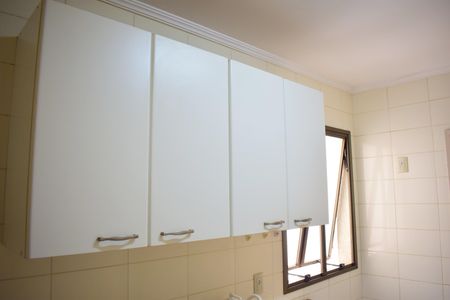Apartamento para alugar com 90m², 2 quartos e 2 vagasCozinha - Armários