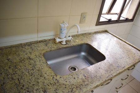 Apartamento para alugar com 90m², 2 quartos e 2 vagasCozinha - Torneira