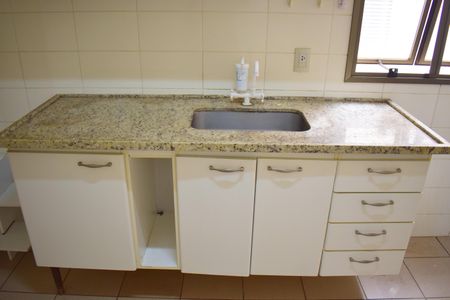 Apartamento para alugar com 90m², 2 quartos e 2 vagasCozinha - Armários