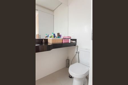Apartamento à venda com 62m², 2 quartos e 2 vagasbanheiro suite 2