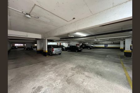 Apartamento para alugar com 59m², 2 quartos e 1 vaga Apartamento para alugar com 59m², 2 quartos e 1 vagaGaragem