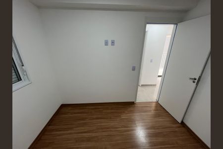 Quarto 2  de apartamento para alugar com 3 quartos, 50m² em Artur Alvim, São Paulo