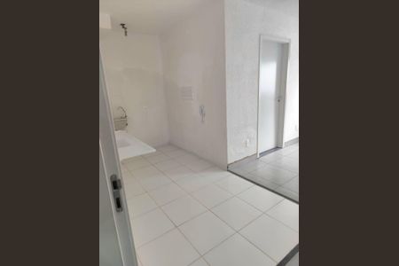 Apartamento para alugar com 2 quartos, 35m² em Fazenda da Juta, São Paulo