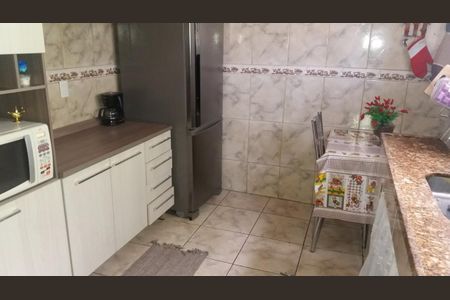 Cozinha de apartamento para alugar com 2 quartos, 74m² em Honório Gurgel, Rio de Janeiro