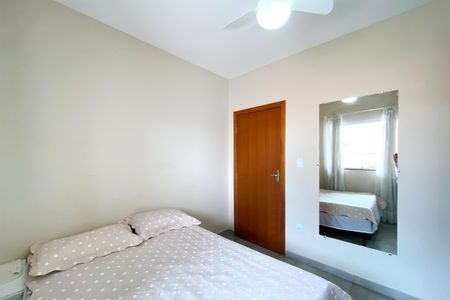 Casa para alugar com 2 quartos, 50m² em Santa Terezinha, Belo Horizonte