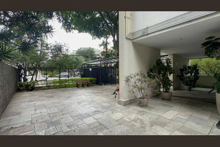 Apartamento à venda com 72m², 3 quartos e 1 vagaÁrea comum