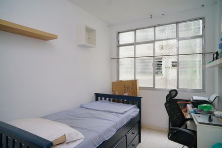 Quarto 1 de apartamento à venda com 2 quartos, 3000m² em Icaraí, Niterói