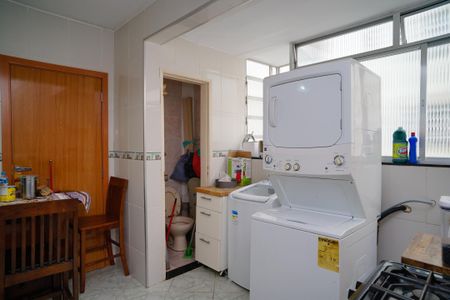 Apartamento à venda com 3000m², 2 quartos e 1 vagaCozinha e Área de Serviço