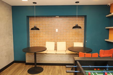 Apartamento à venda com 39m², 2 quartos e sem vagaÁrea comum - Sala de jogos
