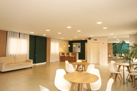 Apartamento à venda com 39m², 2 quartos e sem vagaÁrea comum - Salão de festas