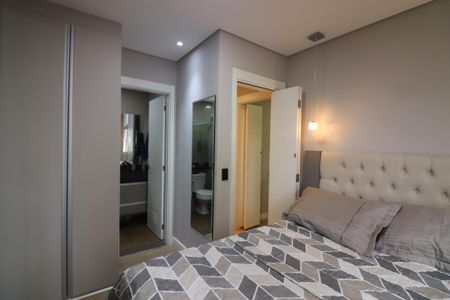 Apartamento à venda com 74m², 2 quartos e 2 vagasQuarto 2 - Suíte