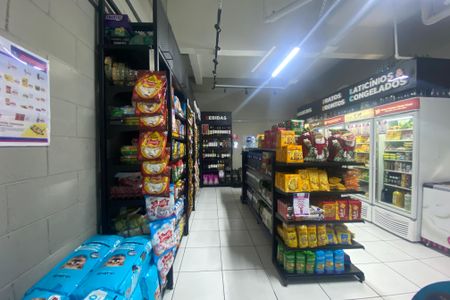 Apartamento à venda com 74m², 2 quartos e 2 vagasMercado 