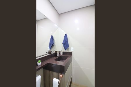 Apartamento à venda com 74m², 2 quartos e 2 vagasQuarto 2 - Suíte Banheiro 