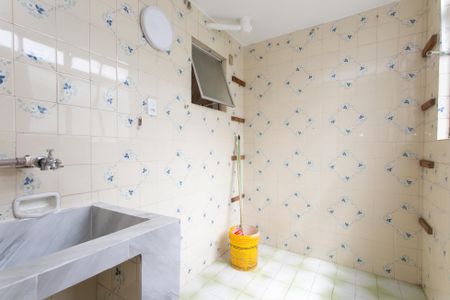 Apartamento para alugar com 55m², 3 quartos e sem vagaÁrea de Serviço 