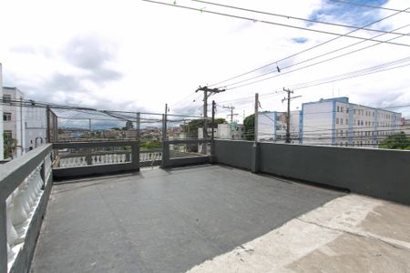 Apartamento para alugar com 55m², 3 quartos e sem vagaÁrea comum 