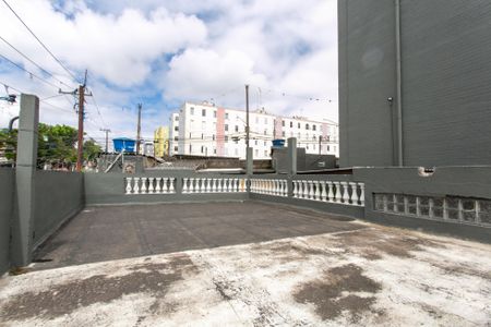 Apartamento para alugar com 55m², 3 quartos e sem vagaÁrea comum 