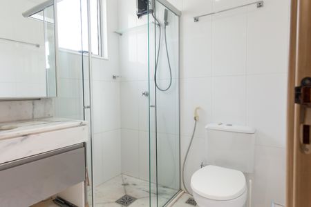 Apartamento para alugar com 78m², 2 quartos e 4 vagasBanheiro suite 