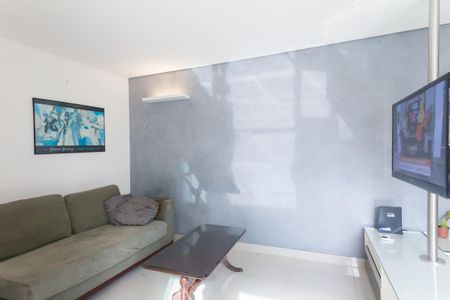 Apartamento para alugar com 78m², 2 quartos e 4 vagasSala de TV