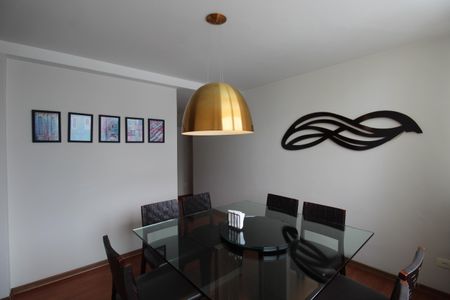 Apartamento para alugar com 146m², 2 quartos e 2 vagasCopa