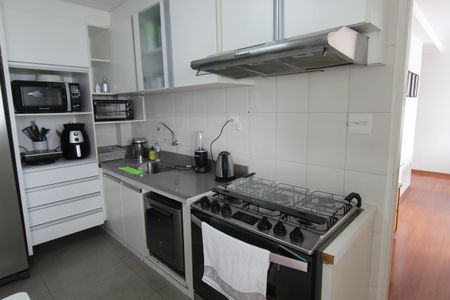 Apartamento para alugar com 146m², 2 quartos e 2 vagasCozinha
